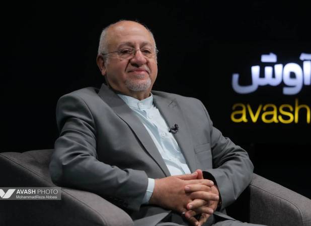 حق‌شناس: سرکلاس درس، نامه اخراجم از دانشگاه را دادند/ برخورد با لاریجانی، میرحسین موسوی و ظریف درست نبود