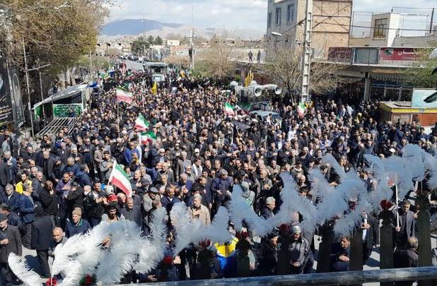 مراسم سوگواری اربعین رهبر شهید در شهرستان نهاوند