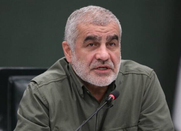 نیکزاد: تسلیم نشدن یک انتخاب نیست، بلکه یک تکلیف است/ رئیس‌جمهور متوهم آمریکا بداند ملت ایران تهدیدهای توخالی را نمی‌پذیرد