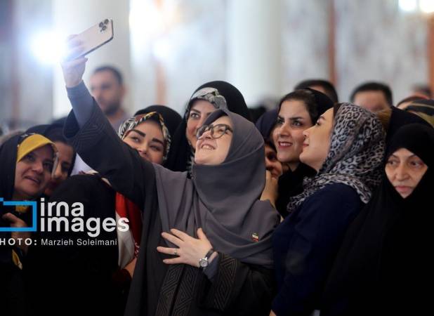 سلفی همسر عراقچی،دختر پزشکیان و فاطمه مهاجرانی +عکس