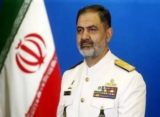 امیر دریادار ایرانی: صنعت دفاعی از دل تحریم‌ها سربرآورد