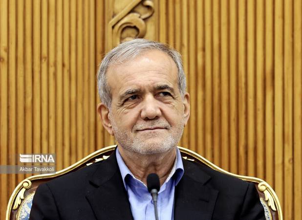 پزشکیان پیش از عزیمت به نیویورک: برخی کشورها به واسطه قدرت خود، زورگویی می‌کنند/ مظلومیت و اقتدار ملت ایران را به گوش جهانیان خواهم رساند
