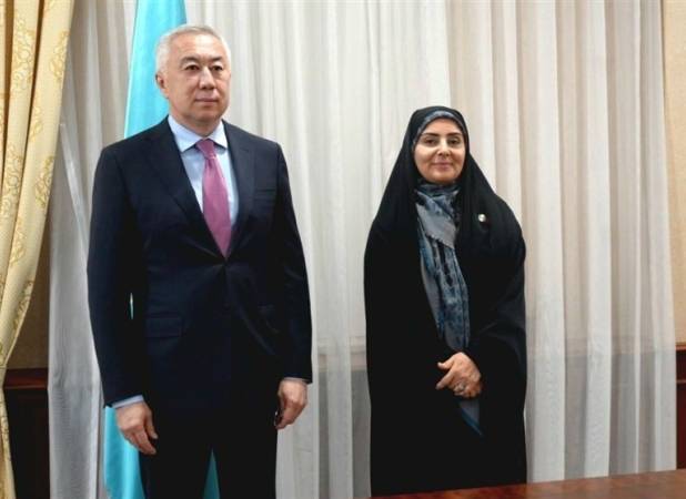 توافق ایران و قزاقستان برای توسعه همکاری‌های لجستیکی