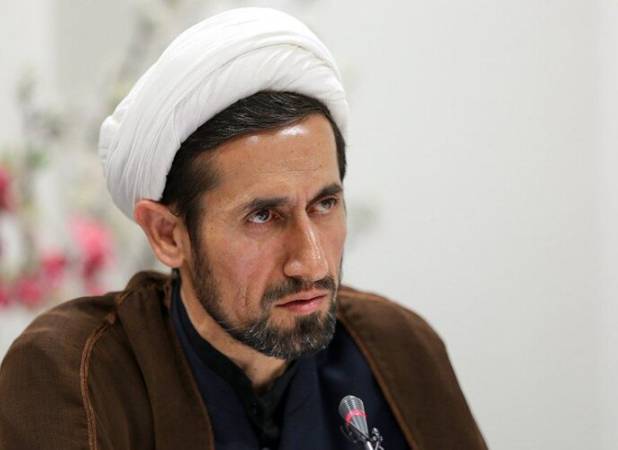 تشریح برنامه‌های خدماتی حرم مطهر قم در ایام دهه کرامت