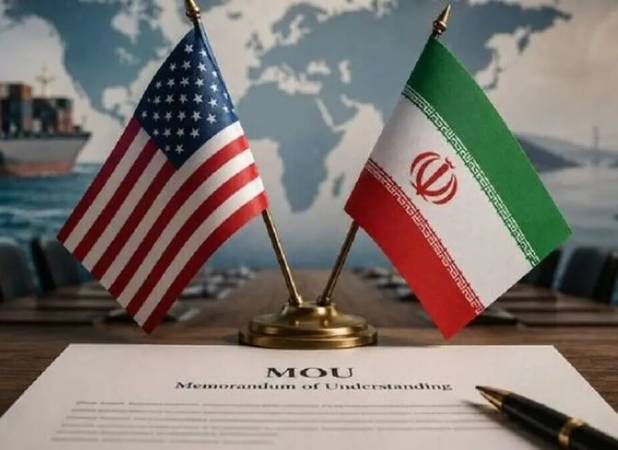 ادعای رویترز درباره اختلاف اصلی ایران و آمریکا در جریان مذاکرات/ عراقچی پاسخ آمریکا به پیشنهاد «طرح هفت‌روزه» را دریافت کرده است