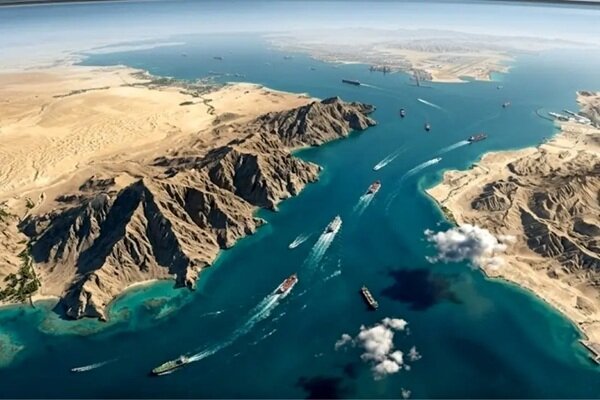 محاصره تنگه هرمز مصداق «تروریسم دریایی» است
