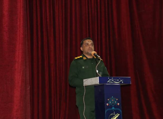فرمانده سپاه کنگان: ملت ایران در برابر فشارهای دشمن تسلیم نخواهد شد