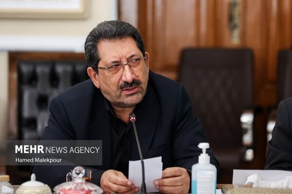 وزیر صمت: صنایع ستون فقرات اقتصاد کشور هستند