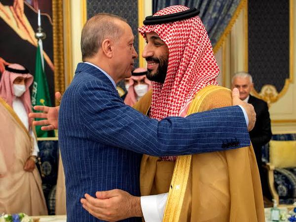 سفر ناگهانی اردوغان و شهباز شریف به عربستان
