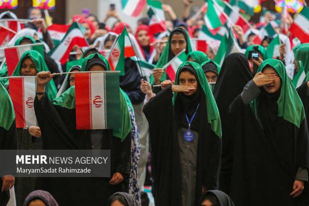 کرامت دختران تهران درسایه خورشید قم؛ازمهارت آموزی تا نقش دردفاع ازکشور