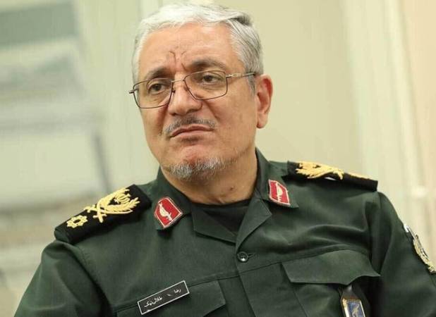 سخنگوی وزارت دفاع: باید در همه میادین باقدرت دشمن را به تسلیم برسانیم