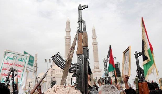 یمن، انبار نظامی عربستان را در هم کوبید