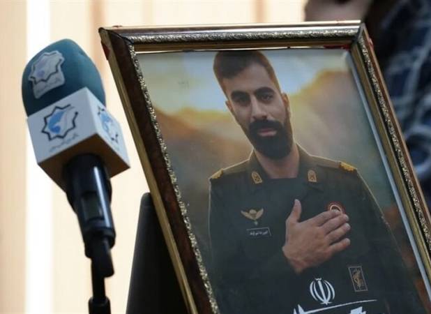 دفاع از پایان‌نامه پاسدار شهید «امیررضا شیراوند» محافظ بیت رهبری