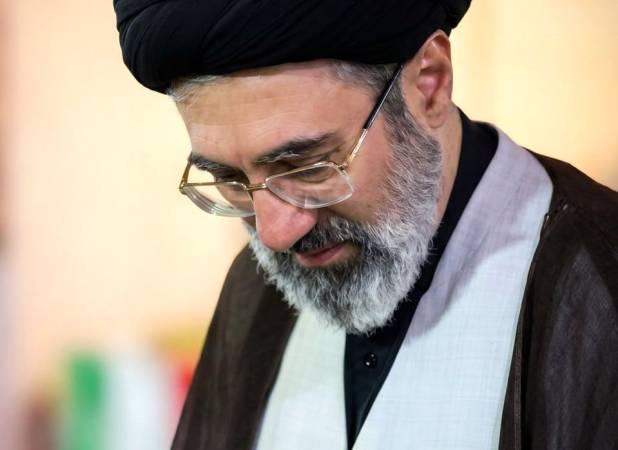 موافقت رهبر انقلاب با عفو و تخفیف مجازات بیش از ۲۵۰۰ محکوم