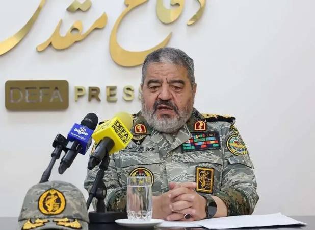 ساعت هوشمند رئیس سازمان پدافند غیرعامل جنجالی شد/ سردار جلالی: الان زمان صلح هست پس ساعت هوشمند مشکلی ندارد + فیلم