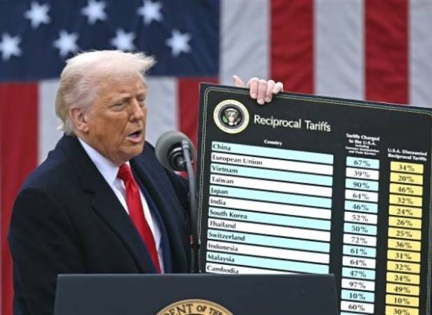ترامپ مجبور به پس‌دادن 100 میلیارد دلار از پول تعرفه‌ها شد