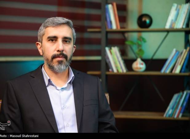 «اشداء علی الکفار رحماء بینهم» در پیام رهبر معظم انقلاب