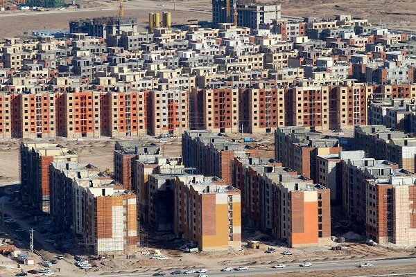 کلید ۱۸۸۰۰۰ واحد نهضت ملی تحویل خانواده‌ها شد