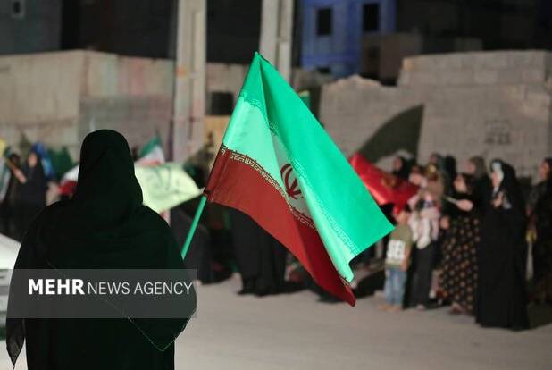 تجدیدمیثاق خادمین هیئات خانگی بندرعباس با رهبر معظم انقلاب