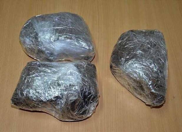 دستگیری ۳ متهم و کشف یک و نیم کیلوگرم تریاک در مراغه