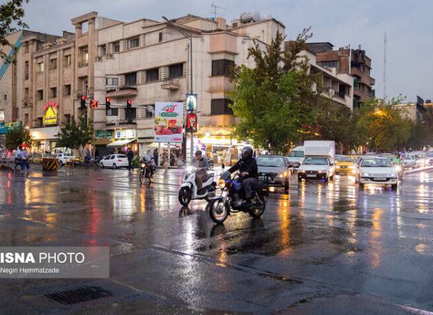 هشدار زرد هواشناسی برای تهران/ رگبار باران و کاهش دما در راه است
