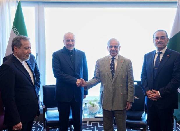 دیدار شهباز شریف و عاصم منیر با دکتر قالیباف