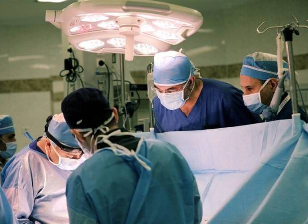 تاکید مجلس برپرداخت بموقع مطالبات کادر سلامت