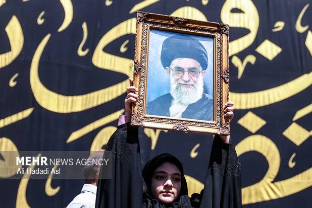 برپایی اربعین رهبر شهید در مسجد جامع تربت حیدریه 