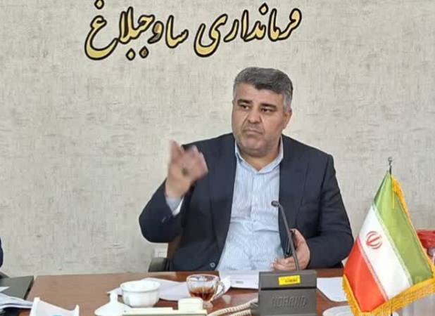 صادقلو: بازنشستگان به کمک نظارت بر بازار ساوجبلاغ می‌آیند