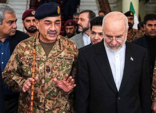 پیام عاصم منیر از طرف آمریکا به ایران چه بود؟/ گلرو: واشنگتن در بن‌بست سیاسی و نظامی گرفتار شده است
