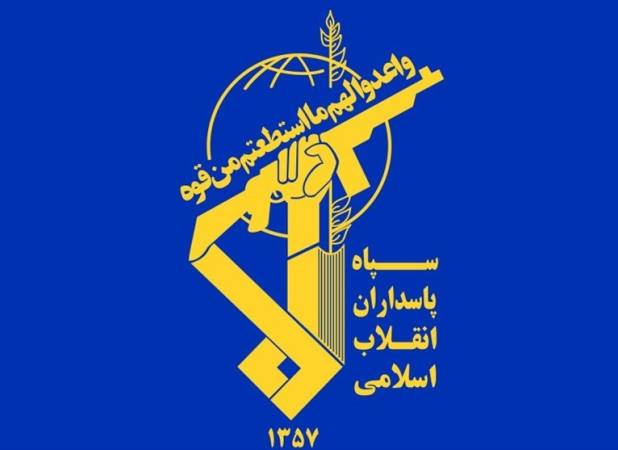 ببینید| سپاه: دو نفتکش متخلف در تنگه هرمز هدف قرار گرفتند