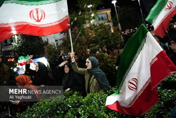 لنگرود باز هم خروشید؛ رجزهای کوبنده برای دشمنان نظام