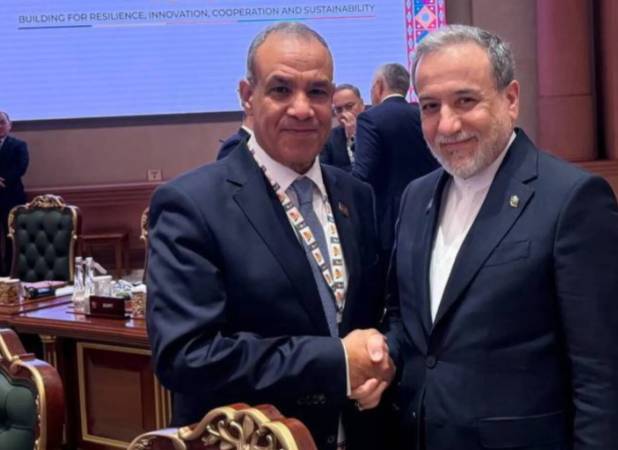 رایزنی تلفنی عراقچی با همتای مصری
