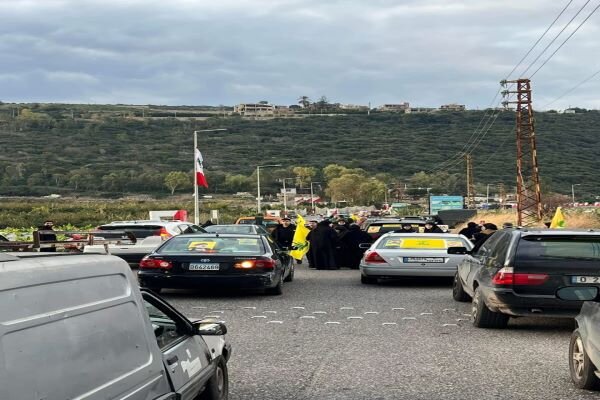 موج بازگشت شهروندان لبنانی به جنوب کشور بعد از اعلام آتش‌بس