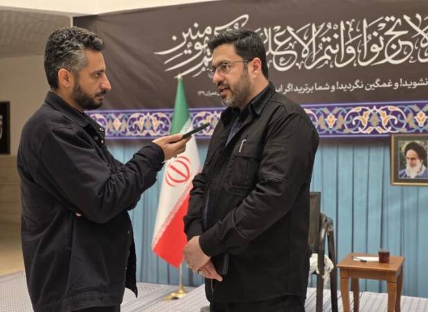 شهرداری قم برای حمایت و اکران شهری آثار پویش «جهاد هنرمندانه»آماده است