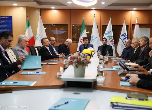 برگزاری نشست تخصصی والیبال با حضور وزیر ورزش