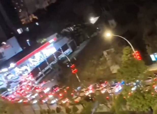 چین هم‌زمان با جهش نفت، قیمت بنزین و گازوئیل را افزایش داد