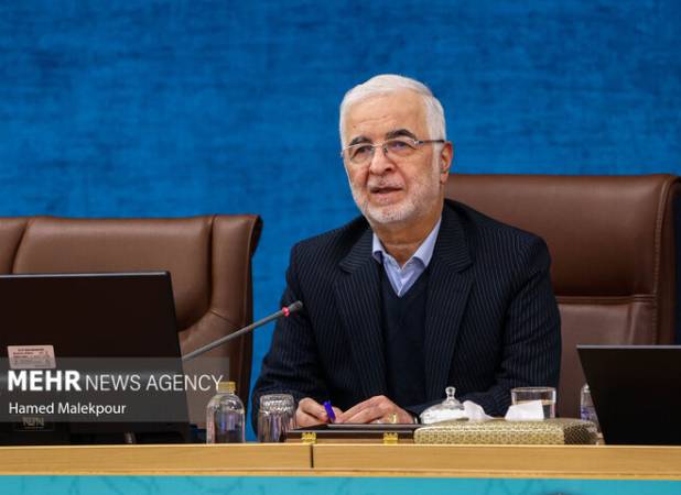 مومنی: سپاه پاسداران ستون اقتدار ایران است