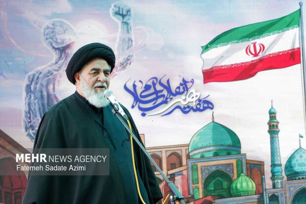 تولیت مسجد جمکران: هنرمندان مفاهیم مقاومت را به نسل آینده منتقل کنند