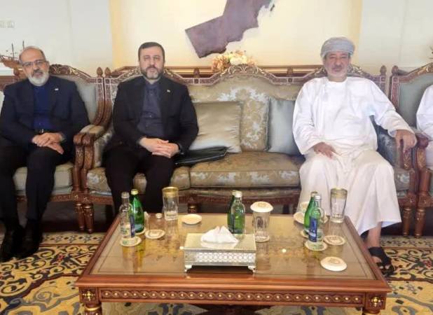 اولین نشست کمیته مشترک هرمز با حضور ایران و عمان 