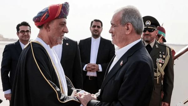 تاکید سلطان عمان به رشد تجارت ایران و عمان