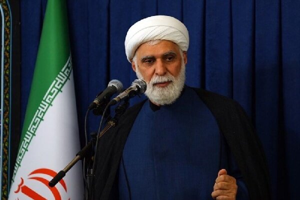امام جمعه کیش: مذاکره برای تثبیت دستاورد مقاومت مردم دنبال می‌شود