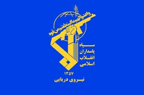 عبور 33 فروند کشتی از تنگه هرمز با مجوز نیروی دریایی سپاه