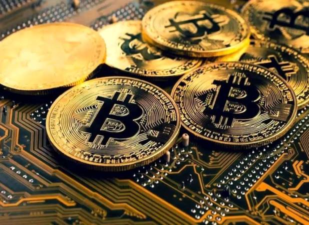 تبعات اقتصادی تهدیدات ترامپ علیه ایران به روایت بلومبرگ 
