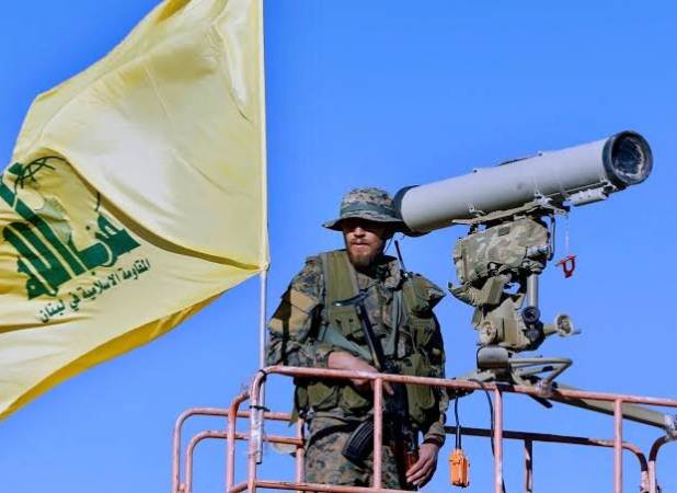 پهلوان واقعی «پاسدار پای لانچر» و «مادر شهید» است