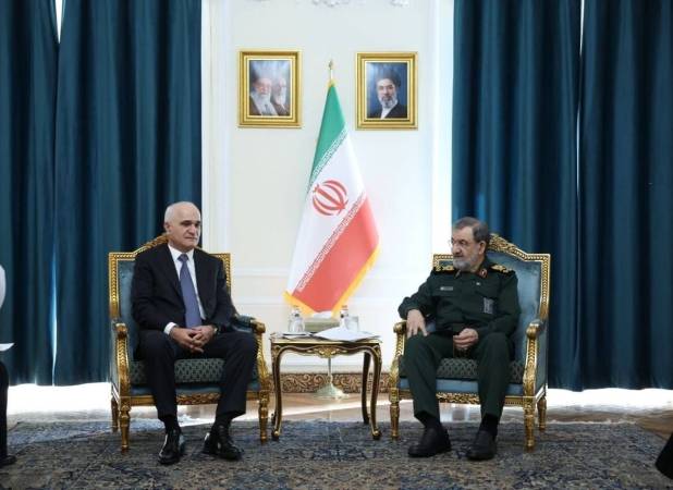 محسن رضایی: شروط ایران به آمریکا اعلام شده، اما ترامپ قادر به تصمیم‌گیری نیست