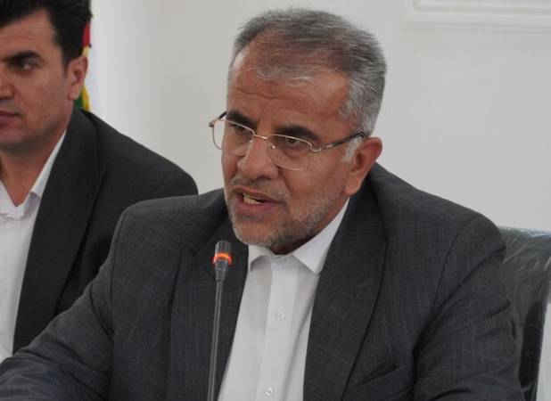 صمیمی: ۶۲ مدرسه آذریایجان غربی در جنگ تحمیلی سوم دچار آسیب شد