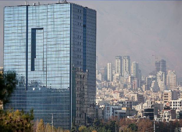 پیشنهاد سیاست «انجماد اقتصادی» از سوی یک اقتصاددان | اساسی‌ترین وظیفه بانک مرکزی سیاست پولی است | اولویت‌های بانک مرکزی در شرایط فعلی