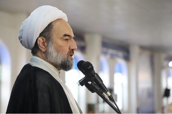 امام جمعه زاهدان: جنگ امروز ترکیبی است