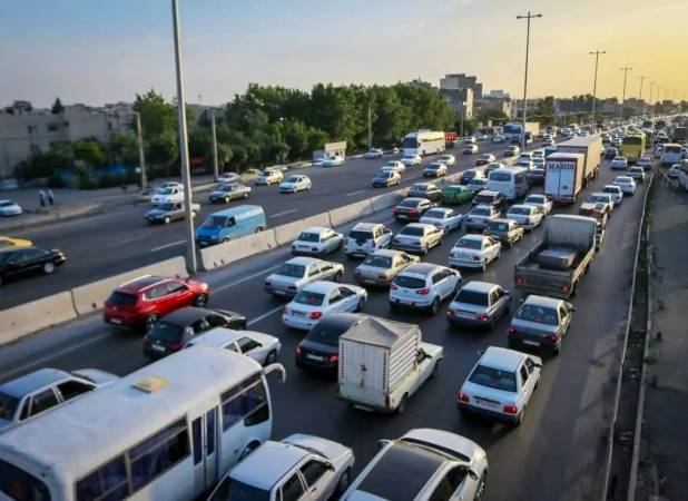 آخرین وضعیت راه‌های مازندران/ ترافیک سنگین است/ کدام محورها یک‌طرفه شد؟